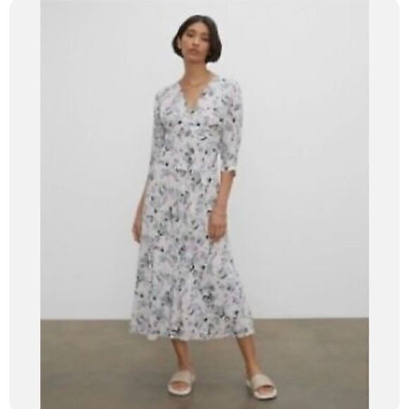 Club Monaco Drape Sleeve Dress 00 - Picture 2 of 13